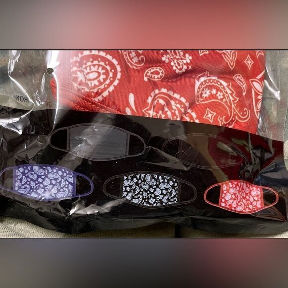 Mad Engine 5pk face masks - Picture 3 of 3